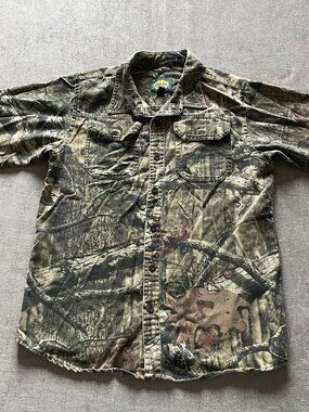 Cabela's Long Sleeve Button Up Camo Shirt Kids 20 Reg/Norm Woodland Hunting